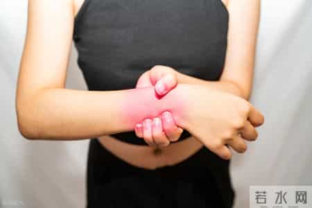 提醒：这3种行为最易诱发痛风发作，中老年人尽量少做或不做