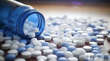 60岁大爷晕倒家中，医生提醒：坦索罗辛不可和这3种药搭配