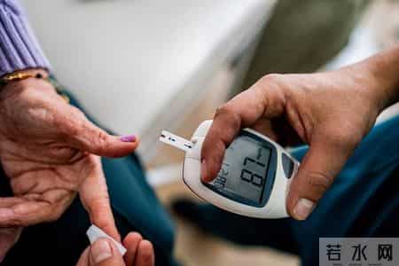 车厘子再引热议！医生：糖尿病患者吃它，务必多重视这 3 点