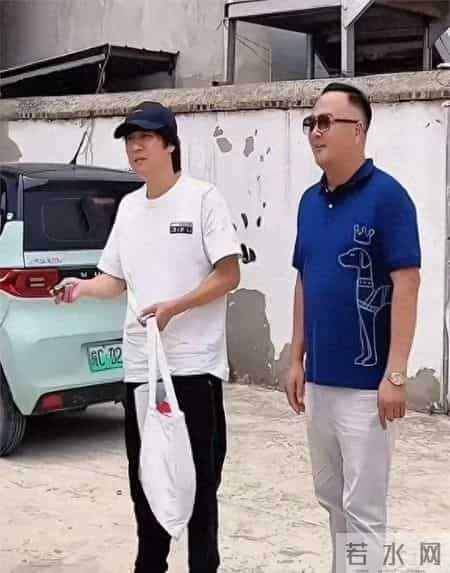 那个连登14次春晚的歌坛巨星，如今家产被拍卖“住进”养老院？