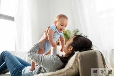 娃出牙期哭到崩溃？低烧流口水、乱啃咬！这套急救法让你连夜躺平