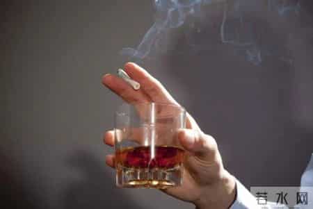 为什么肠癌患者越来越多？医生：烟酒影响很小，主要是5事做多了