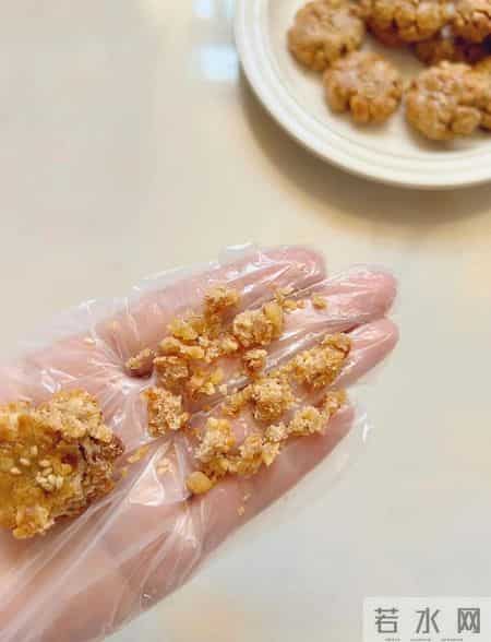 零添加的红枣核桃酥，香酥掉渣！娃吃着放心，我一周做3次