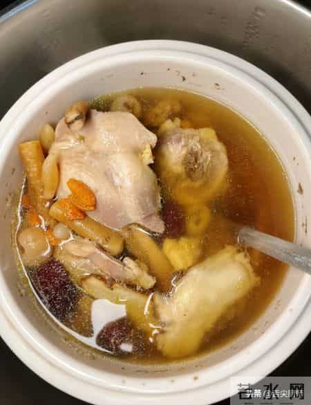 生完孩子老十岁？5道“月子级”养颜餐，温和滋补，补回气血