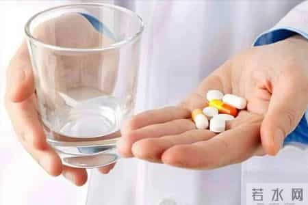 高血压必须滴酒不沾吗？医生：高血压喝酒，或要承受这5个后果