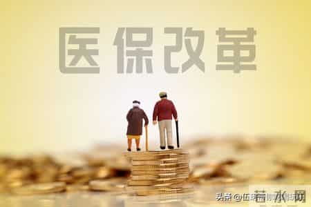 2026年养老金会迎来22连涨吗？医保个人账户划转也会同步调整吗？