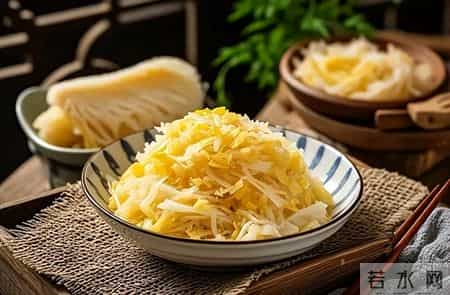 东北酸菜致癌？长期吃酸菜对健康是好是坏？实地抽检揭开真相！