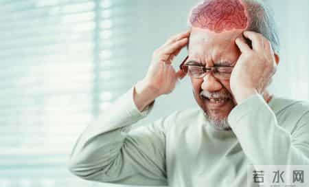 医生提醒：高血压患者长期吸烟酗酒，不到3年心脑血管或遭遇9损伤