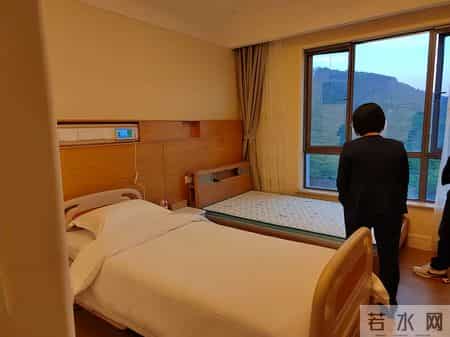 437步到餐厅！养老院设计反人性，老人刚需被硬件升级忽略