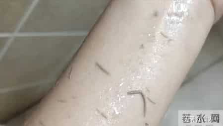 震撼！冬天洗澡别瞎勤快！多久洗1次才健康？搓泥等于毁皮肤？