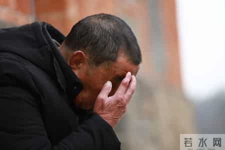 88岁母亲离世后，儿子的“闯关”太戳心