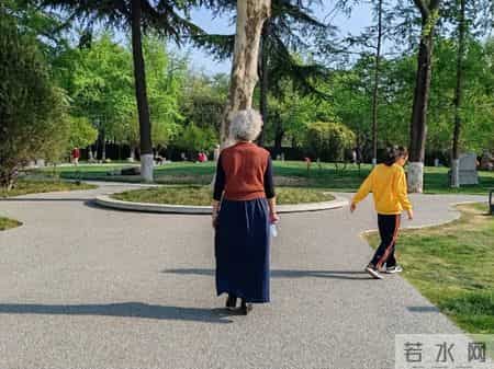 能活到80岁的老人，基本在60岁的时候，就已经不做这些事情了！