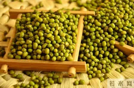 医生研究发现：每日饮酒的冠心病人，多数临近63岁或有5种异样