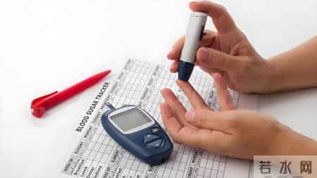 糖尿病去世的人越来越多？提醒：宁可喝茶水，建议也别做这7事