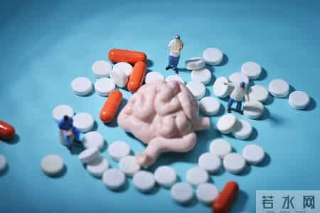 小寒过后，医生建议高血压患者：宁可天天玩手机，也别忽视这5点