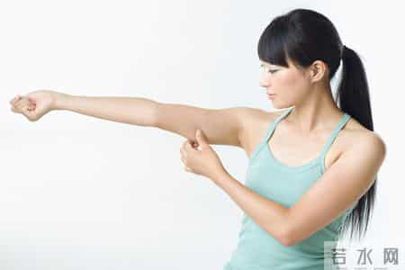 医生研究发现：每日饮酒的癌症早期人，多数临近65岁或有4种异样