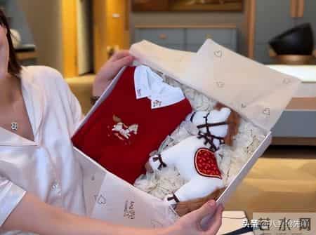 马筱梅晒孕肚后，担心的事发生，孩子受到质疑，胎儿性别太明显