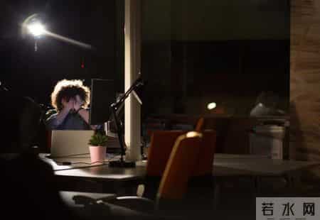 56岁男子3月体检肺结节，年底查出肺癌晚期，医生：5类人要注意