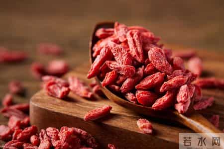 枸杞这样吃很危险！医生多次提醒：很多人还在继续吃，要尽快改正
