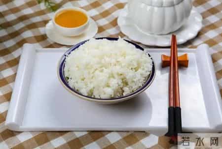 我国糖尿病患者越来越多！医生：主要诱因已查明，6种主食要慎吃