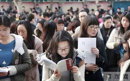 捡瓶换菜钱的山河四省：三亿人的困局，破局只靠这3条路