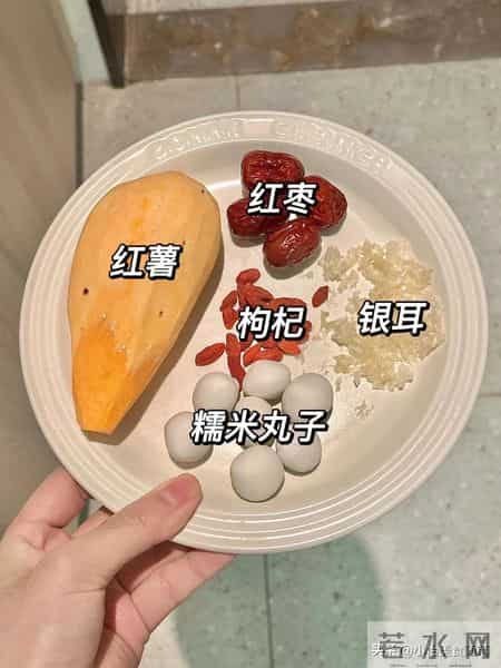 失眠可能是“气血不足”，这5种换着吃，补气血助眠，倒头就睡！