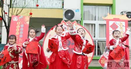 生娃不看避孕套价格：北京育儿补贴开放申领，保障托底才是底气