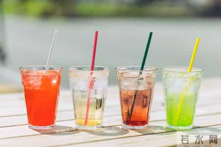 木耳是肾结石 “加速器”？建议：不想结石加重，尽量少吃 3 种食物