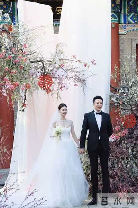 马筱梅孕晚期拍写真，全身只胖肚子，直言自己订月子餐不期待他人