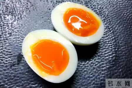 每天吃一个鸡蛋不正确？医生提醒：年龄大了，这样吃鸡蛋才最好