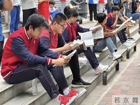 捡瓶换菜钱的山河四省：三亿人的困局，破局只靠这3条路