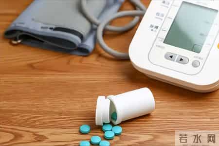 68岁老人中毒身亡！提醒：吃完降压药千万别碰它，中老年一定要看