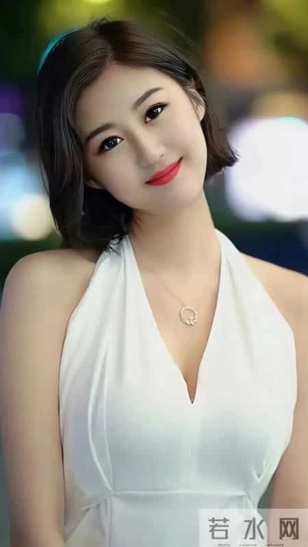 凌晨三点哺乳室，我抱着孩子流泪，丈夫在隔壁房间刷短视频笑出声