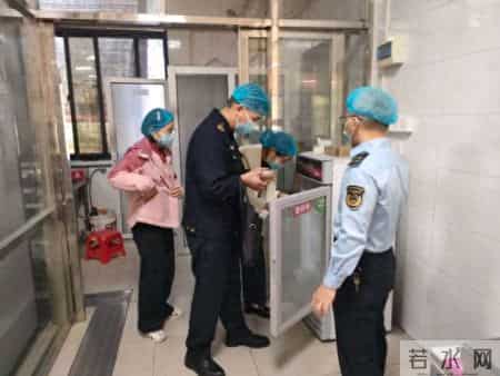 福建泉州晋江市磁灶镇市场监管所赋能+智慧监管护航苏安养老院通过2025年度省级餐饮服务“互联网+名厨亮灶”建设单位验收