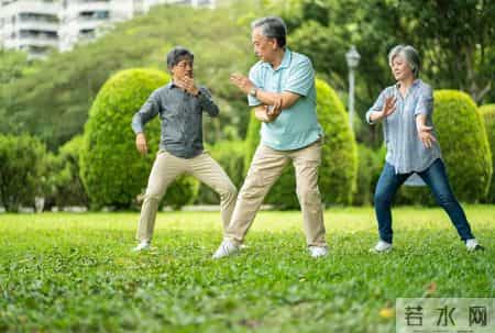 明天入三九，60年一遇不一般，建议吃2样，喝2样，做2事，暖过冬