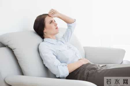 胸口总是“隐隐作痛”，是怎么回事？提醒：可能是3种疾病的信号