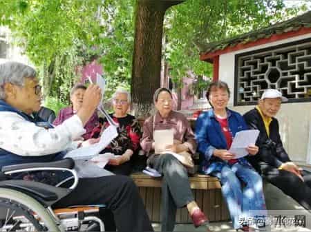 能在养老院过得舒坦的老人，90%都符合这1个特征！