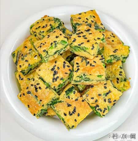 宝宝辅食天花板！山药菠菜鸡蛋饼，软嫩鲜香，小手抓着吃光光