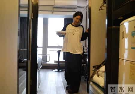 29岁渐冻症女孩站起来了：当“必死之症”第一次被人类按下暂停键