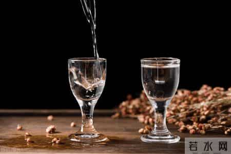 研究发现：每日饮酒的糖尿病人，大多临近60岁或有5种异样