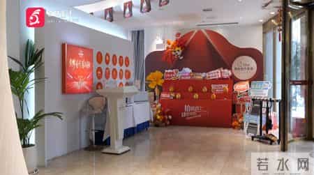 贵阳女子割眼袋遭灼伤，留疤五年未修复，整形医院突然撂挑子！面对记者质疑，经理扬言：还制约不了你们？