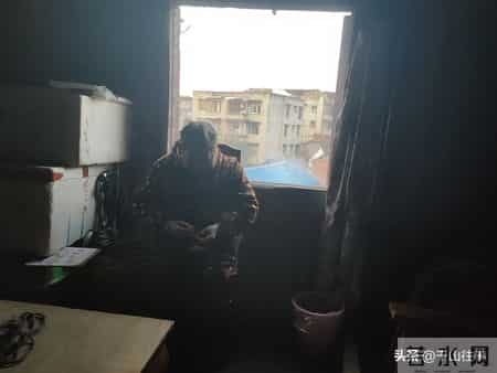 宁愿独居也不跟儿子同住，戳中老人心声：忍气吞声不如独自清净！