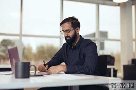 项目经理40岁后的重生之路：从执行者到战略家的蜕变