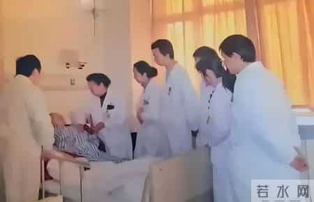 武汉91岁女医离世：终身未嫁无儿女，断着肋骨也要站上手术台