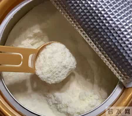 大牌洋奶粉爆雷！含有致病隐患威胁孩子健康，看看家里有没有在用