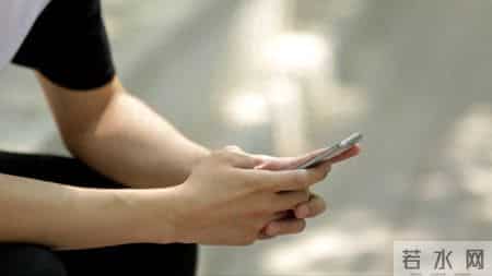 “一瞬间的疏忽”——父母的专注与孩子的安全