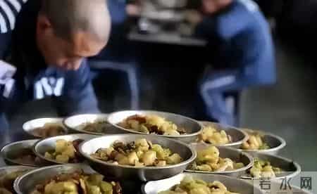 揭秘高墙内的三餐，服刑人员究竟吃什么？