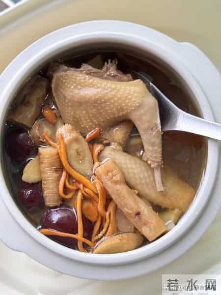 失眠可能是“气血不足”，这5种换着吃，补气血助眠，倒头就睡！