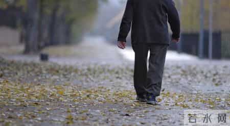 医生调查发现：心衰患者若每天走路锻炼，不出半年，或有4个变化