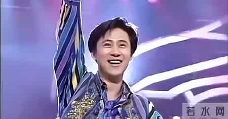 那个连登14次春晚的歌坛巨星，如今家产被拍卖“住进”养老院？